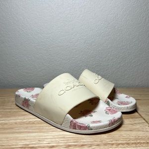 Coach Floral Slides size 6